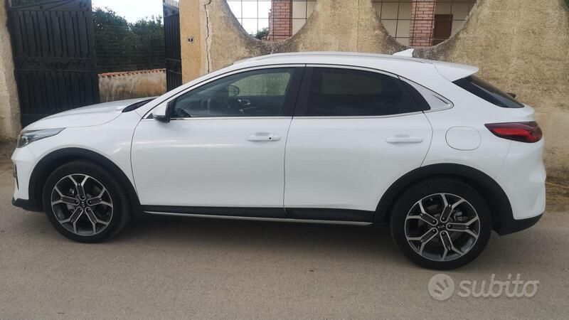 Usata Kia XCeed 141 CV (103 kW) 2021 Bianco SUV