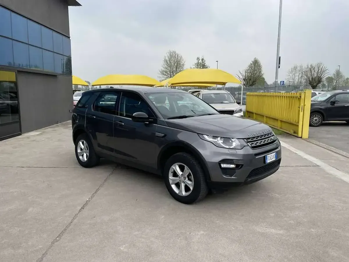 Usata Land Rover Discovery Sport Pure 179 CV (131 kW) 2017 Grigio SUV