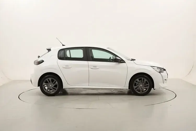 Usata Peugeot 208 Active 101 CV (74 kW) 2022 Utilitaria