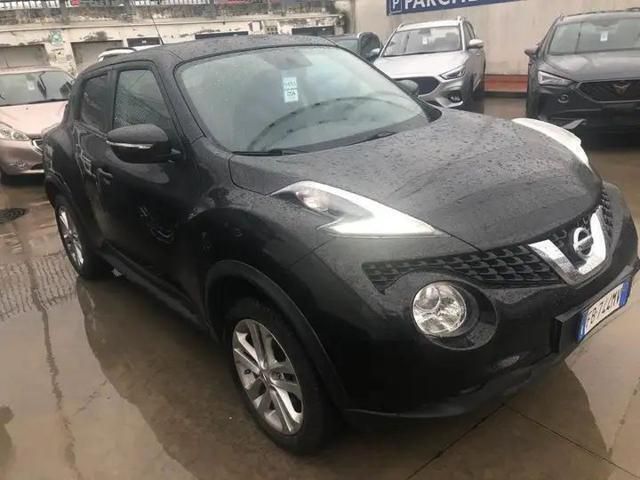 Usata Nissan Juke Acenta 110 CV (80 kW) 2016 Nero SUV