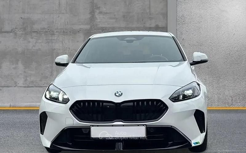 Usata BMW 120 M Sport 150 CV (110 kW) 2025 Bianco Utilitaria