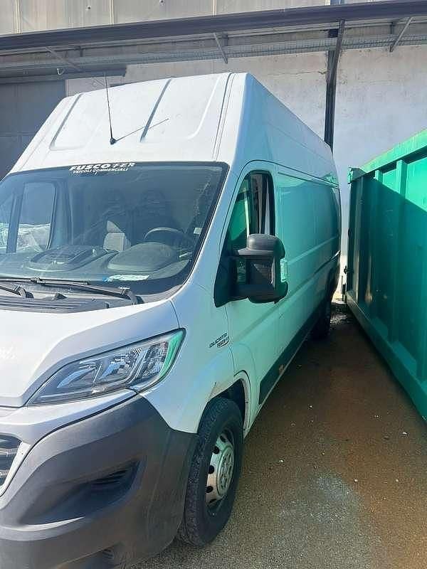 Usata Fiat Ducato 68 CV (50 kW) 2023 Bianco Furgone