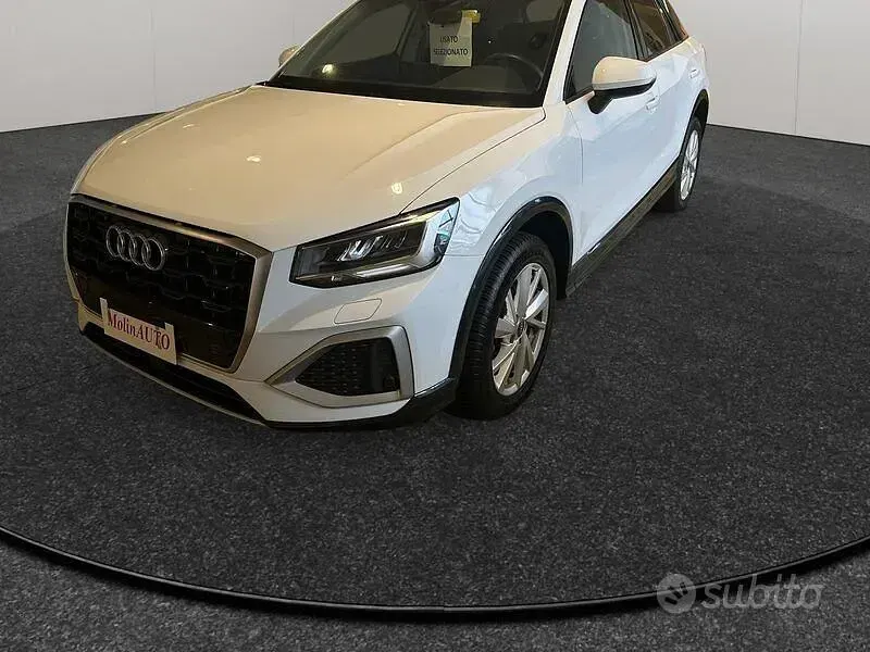 Usata Audi Q2 Advanced 150 CV (110 kW) 2023 Bianco SUV