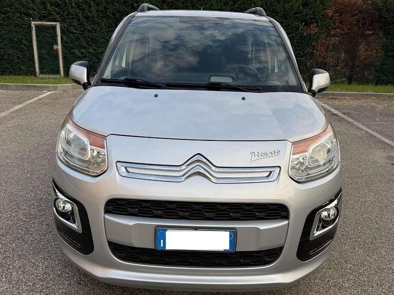 Argento Usata 2015 Citroën C3 Picasso Monovolume | 5900 € (Ottimo prezzo) - Immagine 1/4