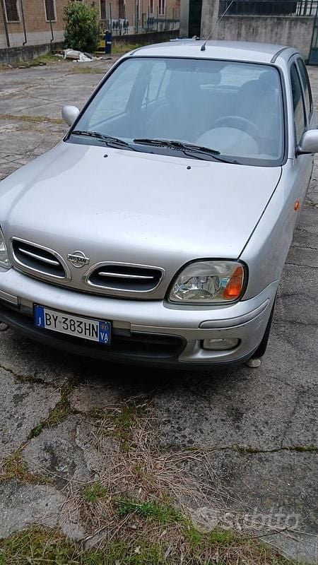 Usata Nissan Micra 2002 Grigio Utilitaria