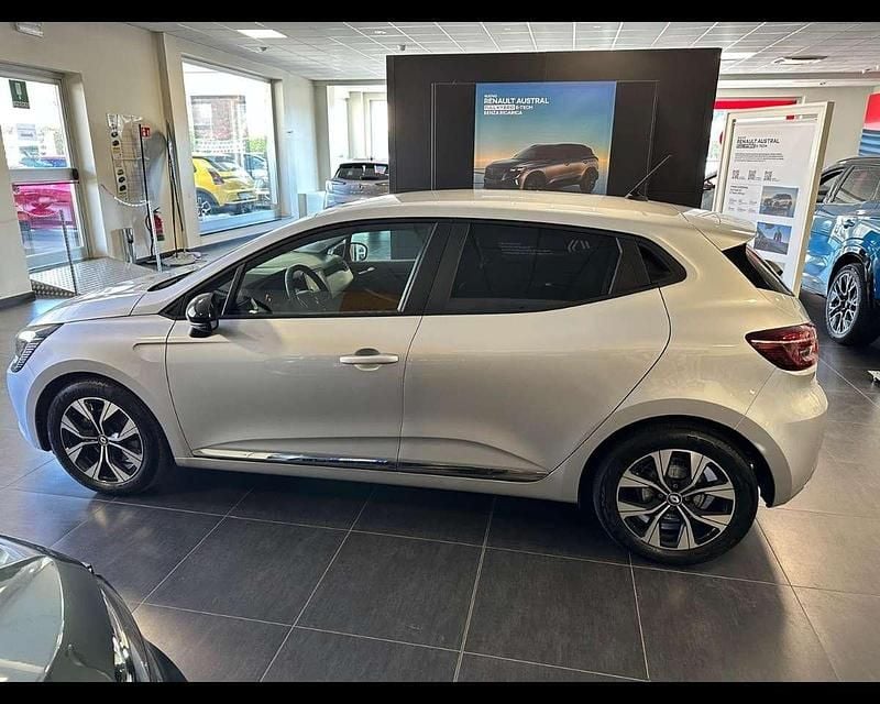 Usata Renault Clio V Evolution 101 CV (74 kW) 2023 Grigio Berlina