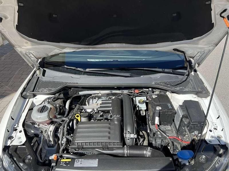 Usata Seat Leon 105 CV (77 kW) 2013 Berlina