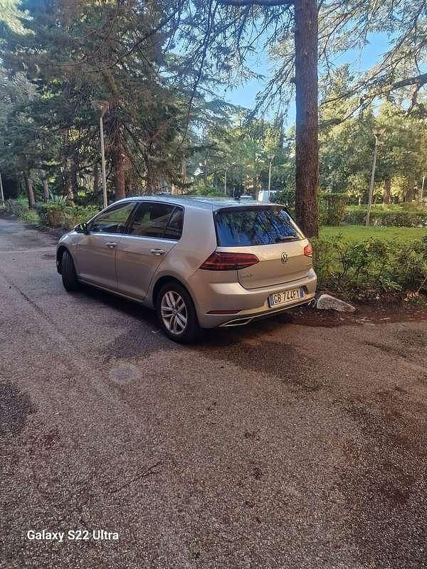 Usata VW Golf VIII Executive 131 CV (96 kW) 2020 Berlina