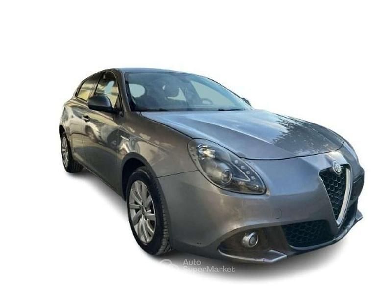 Usata Alfa Romeo Giulietta 120 CV (88 kW) 2017 Grigio Utilitaria