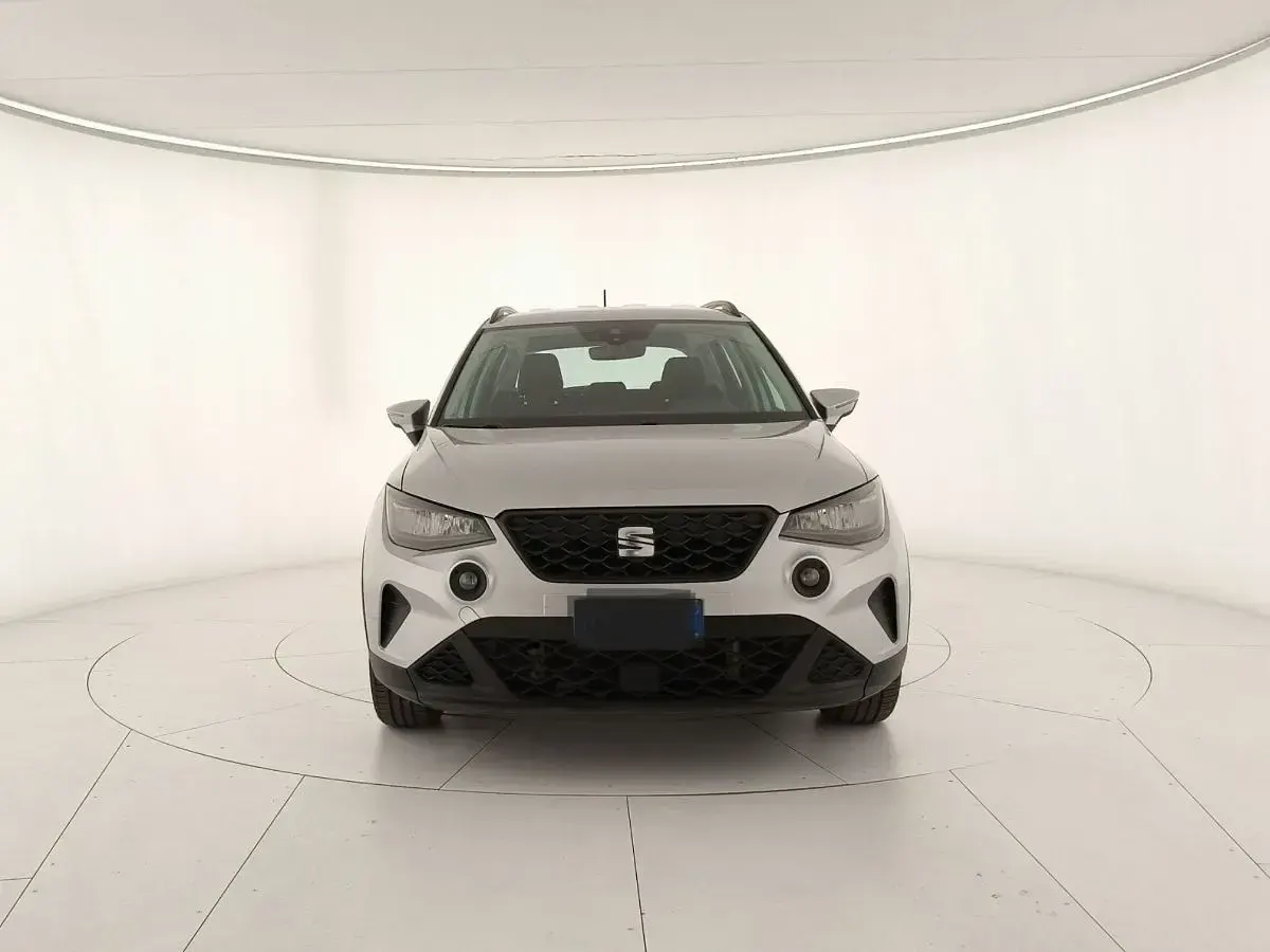 Usata Seat Arona Style 95 CV (69 kW) 2024 Argento SUV