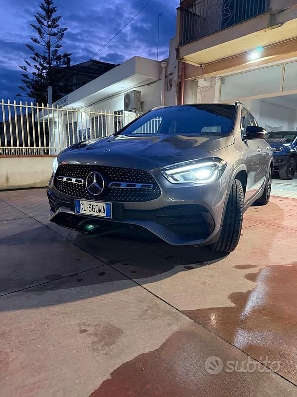 Usata Mercedes GLA220 Premium 190 CV (139 kW) 2023 Grigio SUV