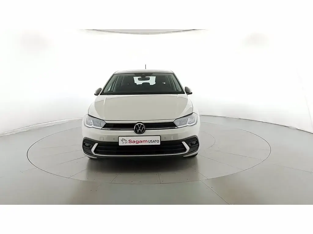 Usata VW Polo Life 95 CV (69 kW) 2023 Ascot gray Utilitaria