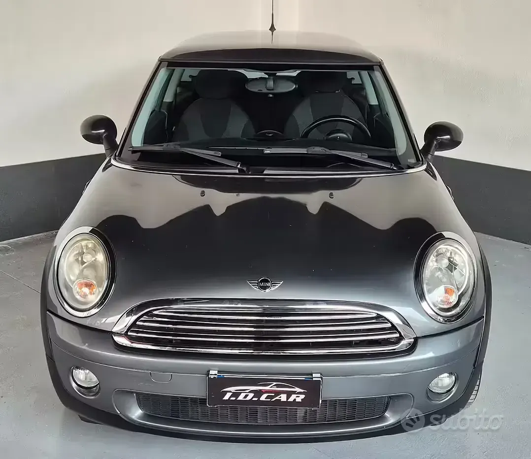Usata Mini ONE 75 CV (55 kW) 2009 Grigio Utilitaria