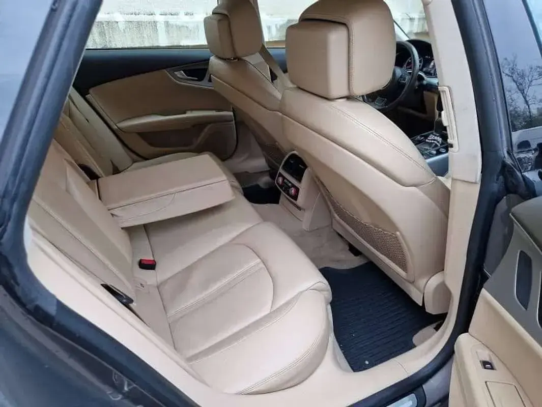 Usata Audi A7 Sportback Ambition 204 CV (150 kW) 2012 Utilitaria