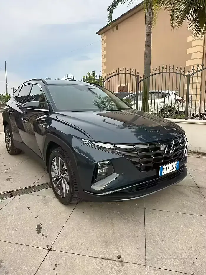 Usata Hyundai Tucson 116 CV (85 kW) 2022 Grigio SUV