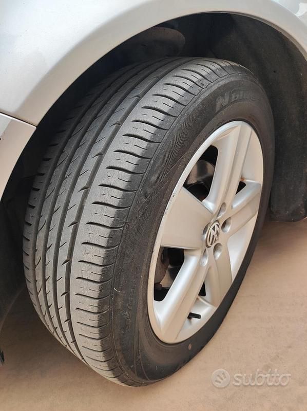 Usata VW Golf IV 101 CV (74 kW) 2001 Grigio Berlina