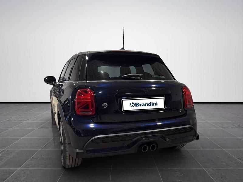 Usata Mini John Cooper Works 178 CV (130 kW) 2024 Blu Utilitaria