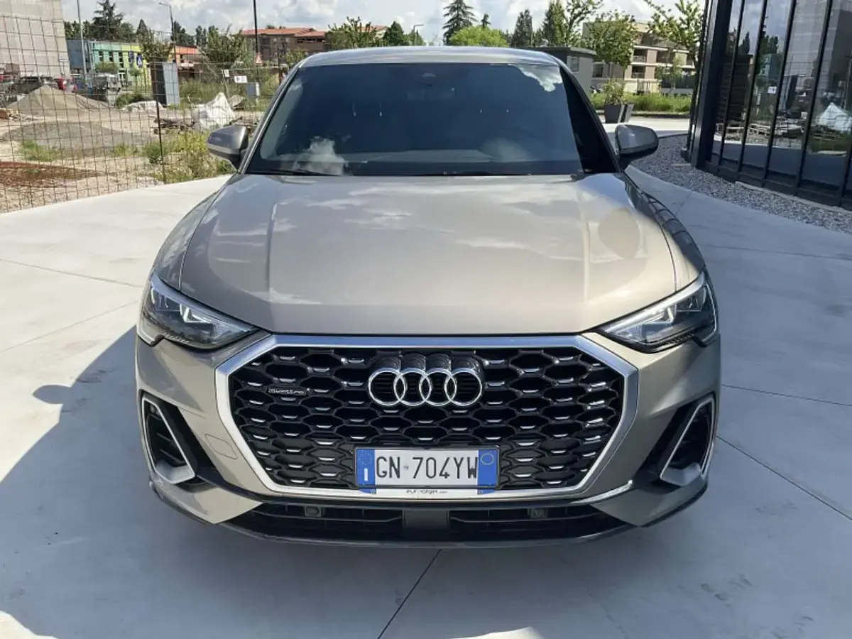 Usata Audi Q3 S-Line 150 CV (110 kW) 2021 Marrone SUV