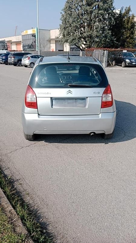 Usata Citroën C2 70 CV (51 kW) 2008 Argento Utilitaria