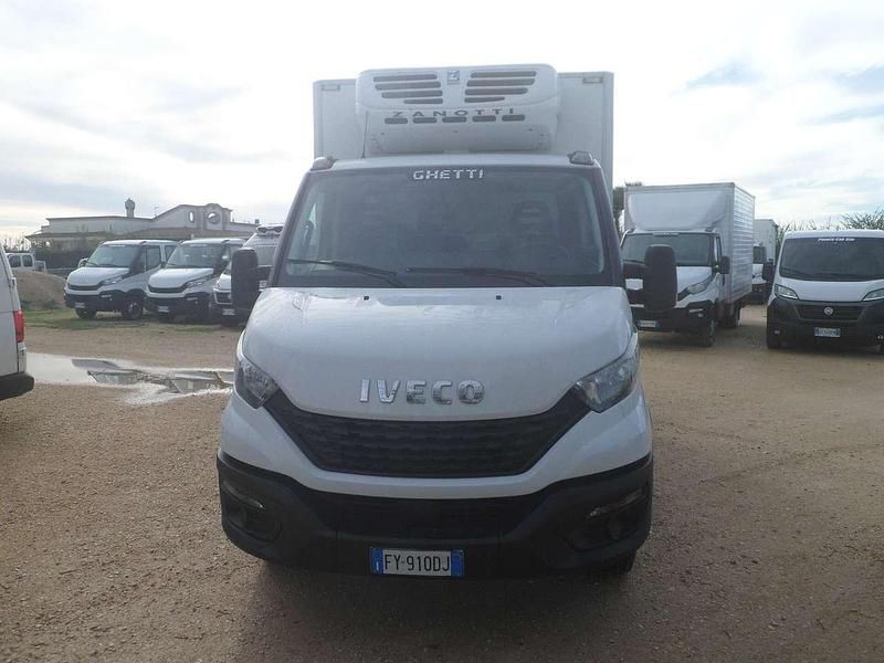 Usata Iveco Daily 140 CV (102 kW) 2020 Bianco Furgone
