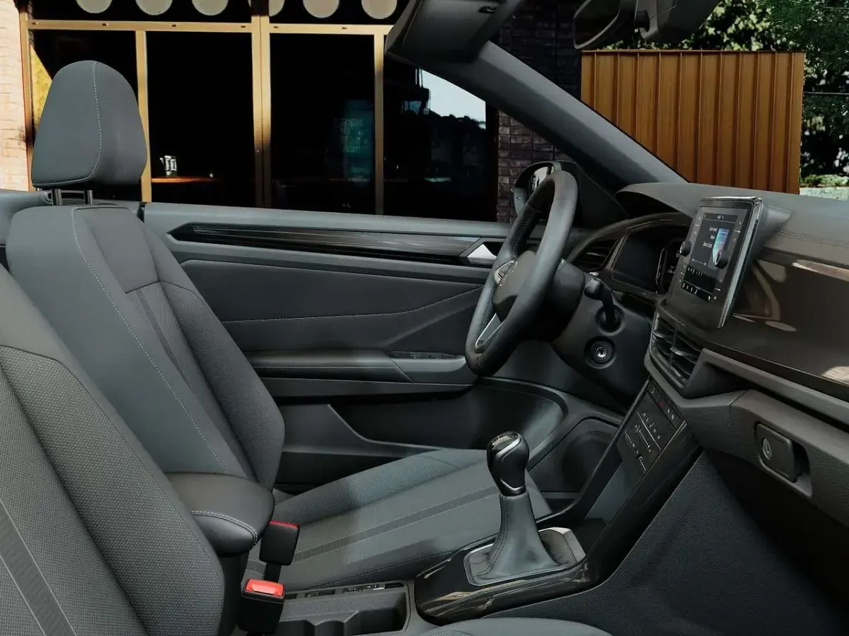 Nuova VW T-Roc Style 116 CV (85 kW) 2026 Pure white SUV
