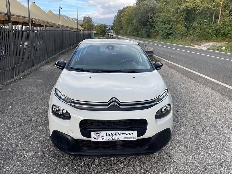 Bianco Usata 2019 Citroën C3 Feel Tre volumi | 8900 € (Buon prezzo) - Immagine 1/4