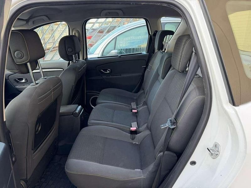 Usata Renault Scénic III Dynamique 110 CV (80 kW) 2010 Other Monovolume