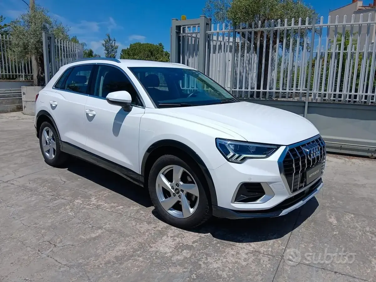 Usata Audi Q3 150 CV (110 kW) 2023 Bianco SUV