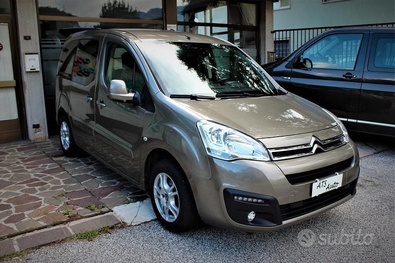 Usata Citroën Berlingo Feel 110 CV (80 kW) 2017 Grigio Monovolume