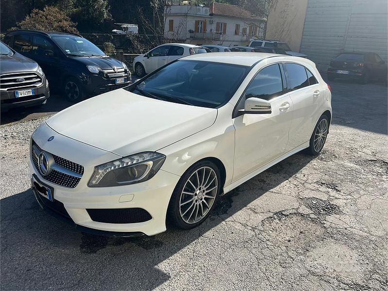 Usata 2015 Mercedes A200 Tre volumi | 14.500 € (Cara) - Immagine 1/4