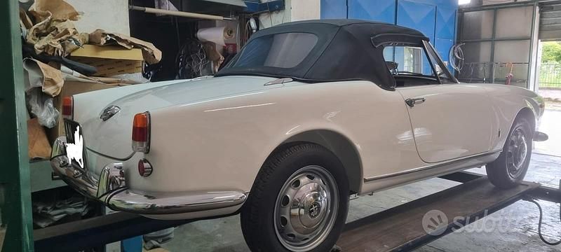 Usata Alfa Romeo Giulietta 1960 Bianco Utilitaria