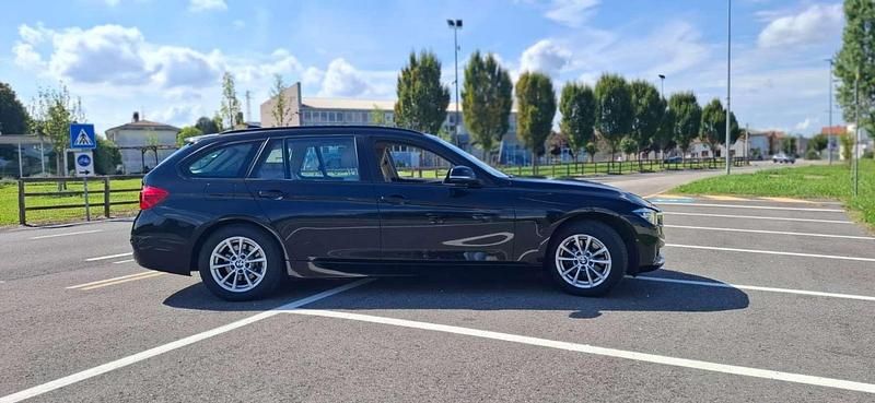 Usata BMW 316 Luxury Line 116 CV (85 kW) 2019 Station wagon