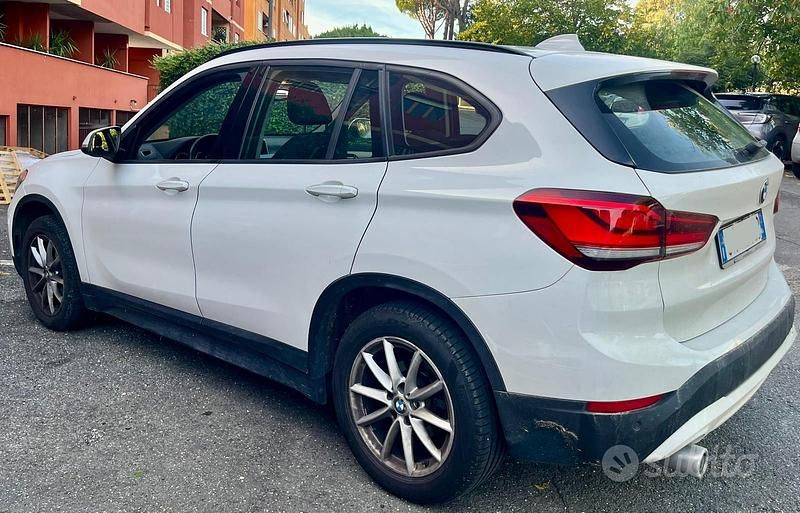 Usata BMW X1 Efficient Dynamics 116 CV (85 kW) 2020 Bianco SUV