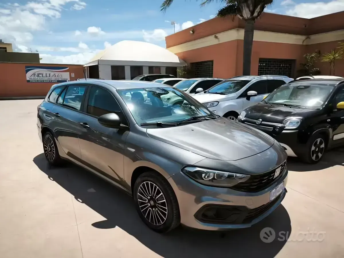 Usata Fiat Tipo City Life 131 CV (96 kW) 2022 Grigio Station wagon