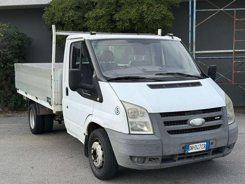 Usata Ford Transit 116 CV (85 kW) 2007 Bianco Furgone