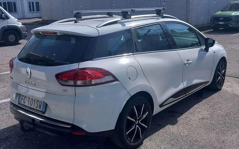 Usata Renault Clio GrandTour 90 CV (66 kW) 2016 Bianco Station wagon