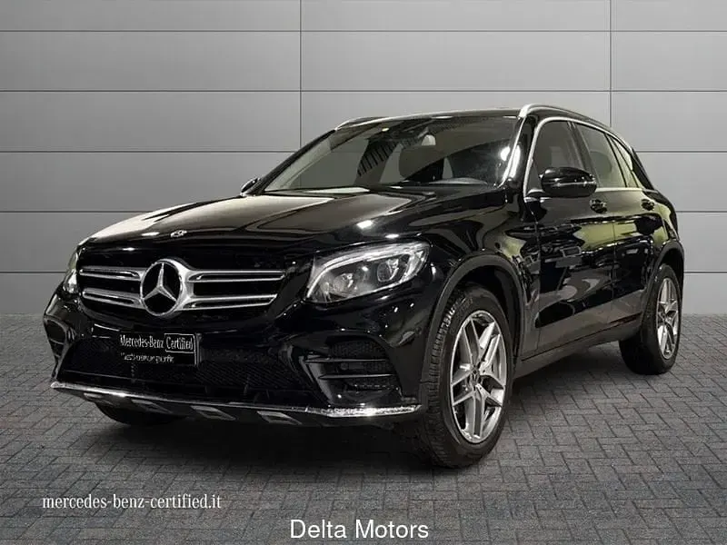 Käytetty Mercedes GLC250 Executive 204 HP (150 kW) 2018 Katumaasturi