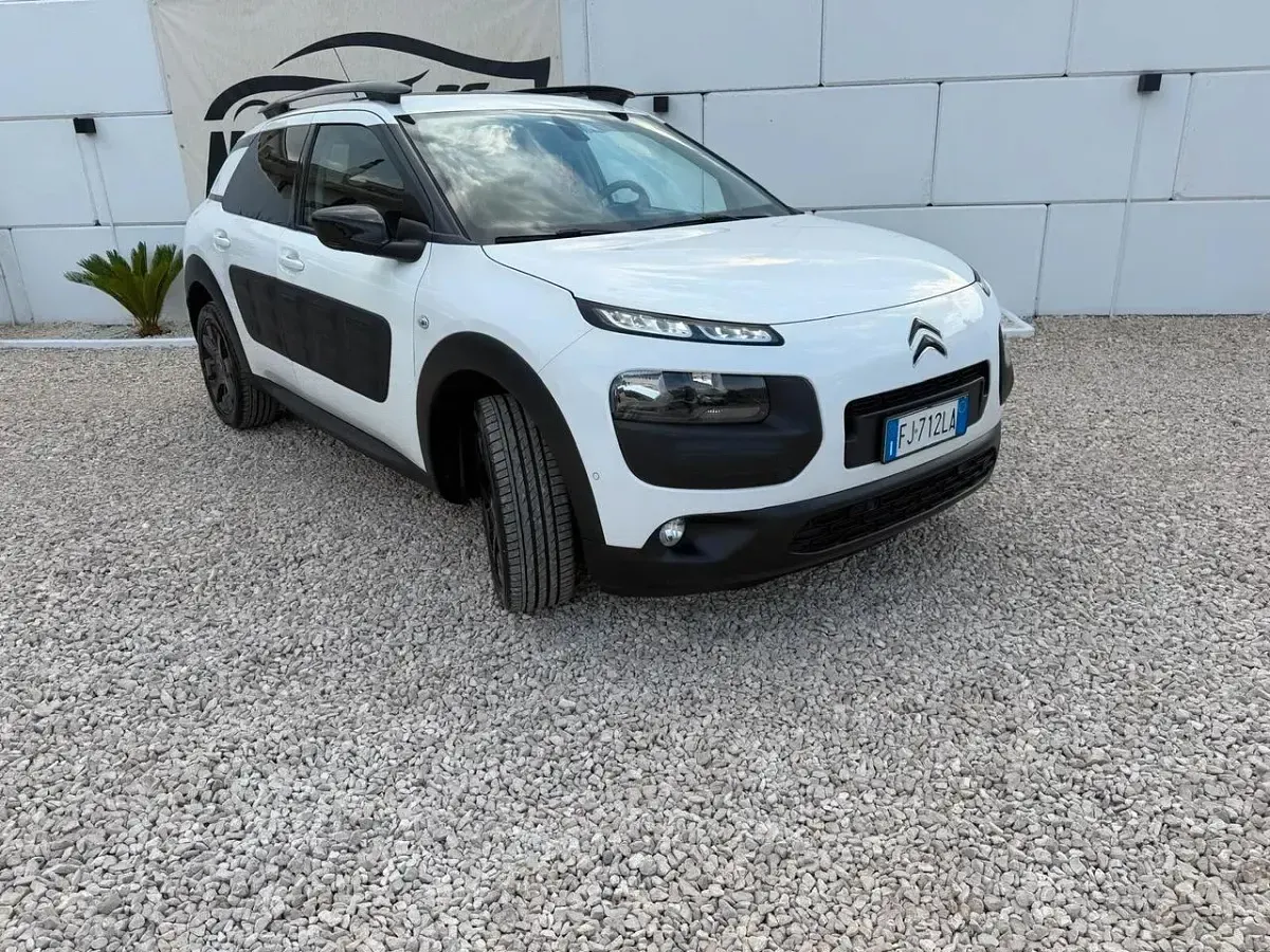 Usata Citroën C4 Feel 99 CV (72 kW) 2017 Bianco Berlina