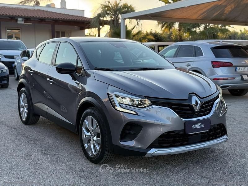 Grigio scuro Usata 2021 Renault Captur Business SUV | 15.300 € (Buon prezzo) - Immagine 1/4