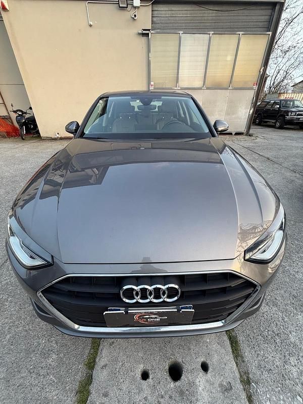 Usata Audi A4 S-Line 163 CV (119 kW) 2021 Grigio Berlina