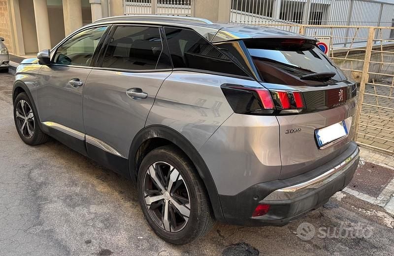 Usata Peugeot 3008 Allure 131 CV (96 kW) 2018 Grigio SUV