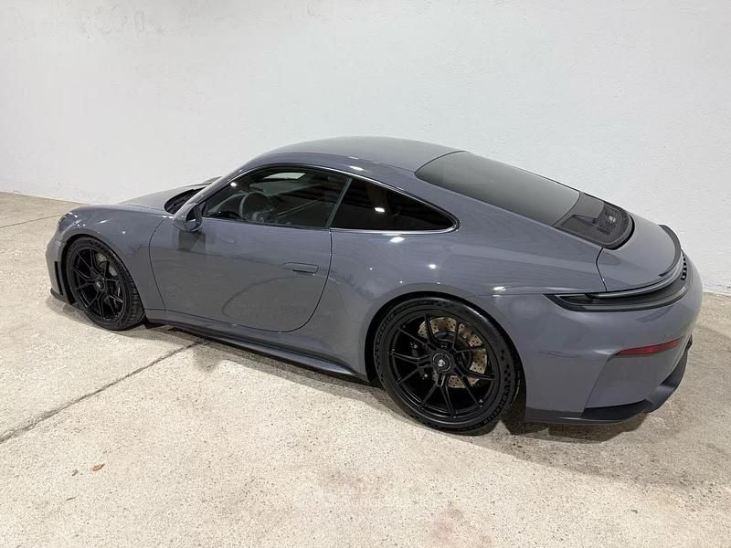 Nuova Porsche 911 GT3 510 CV (375 kW) 2025 Grigio Coupé