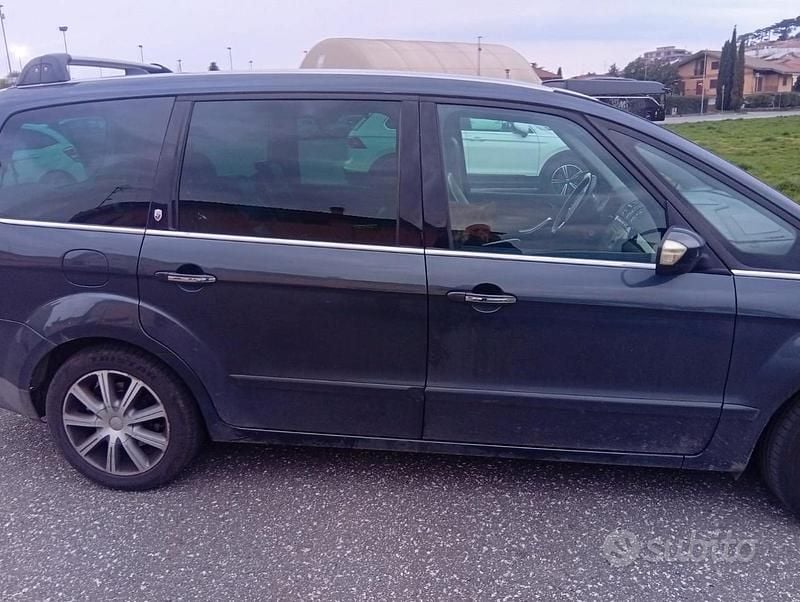Usata Ford Galaxy 175 CV (128 kW) 2007 Blu Monovolume