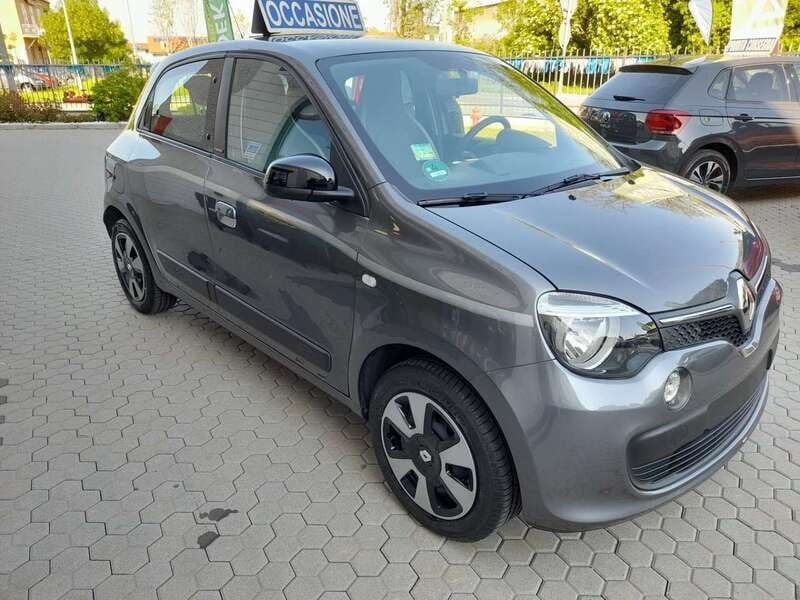 Usata Renault Twingo SE 69 CV (50 kW) 2019 Grigio Utilitaria