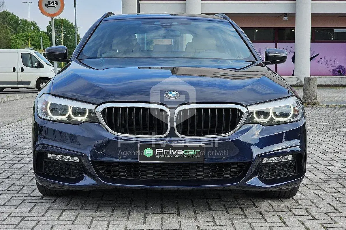 Usata BMW 530 M Sport 265 CV (194 kW) 2018 Blu Station wagon