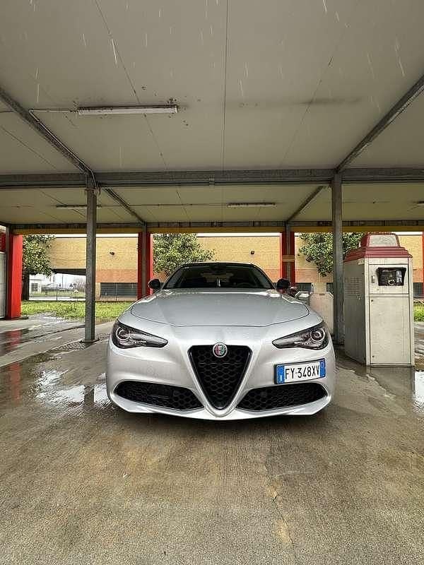 Usata Alfa Romeo Giulia Business 160 CV (117 kW) 2019 Berlina