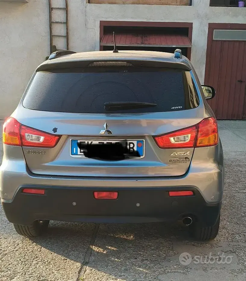 Usata Mitsubishi ASX Intense 150 CV (110 kW) 2011 Grigio SUV