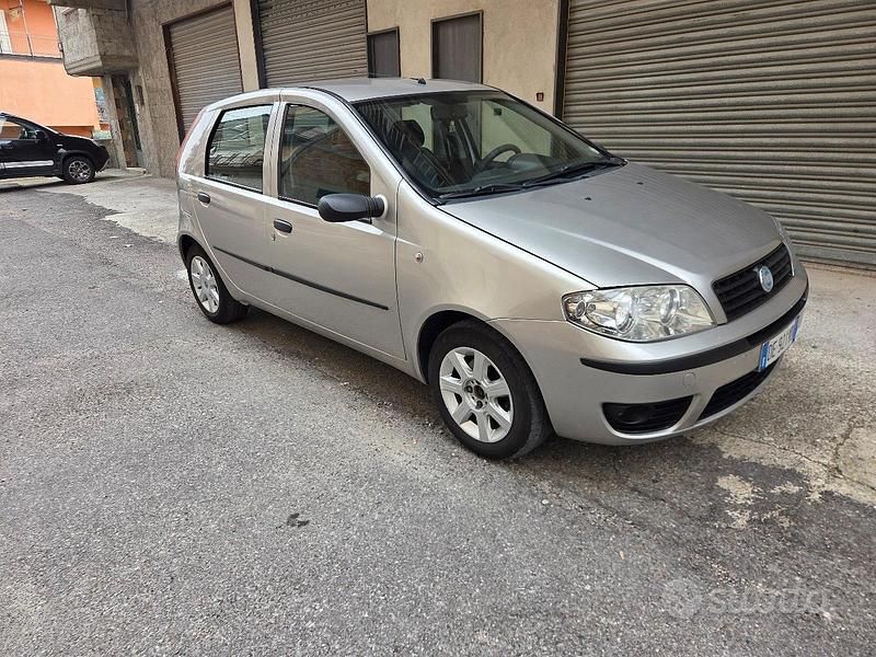 Usata Fiat Punto 2007 Grigio Utilitaria