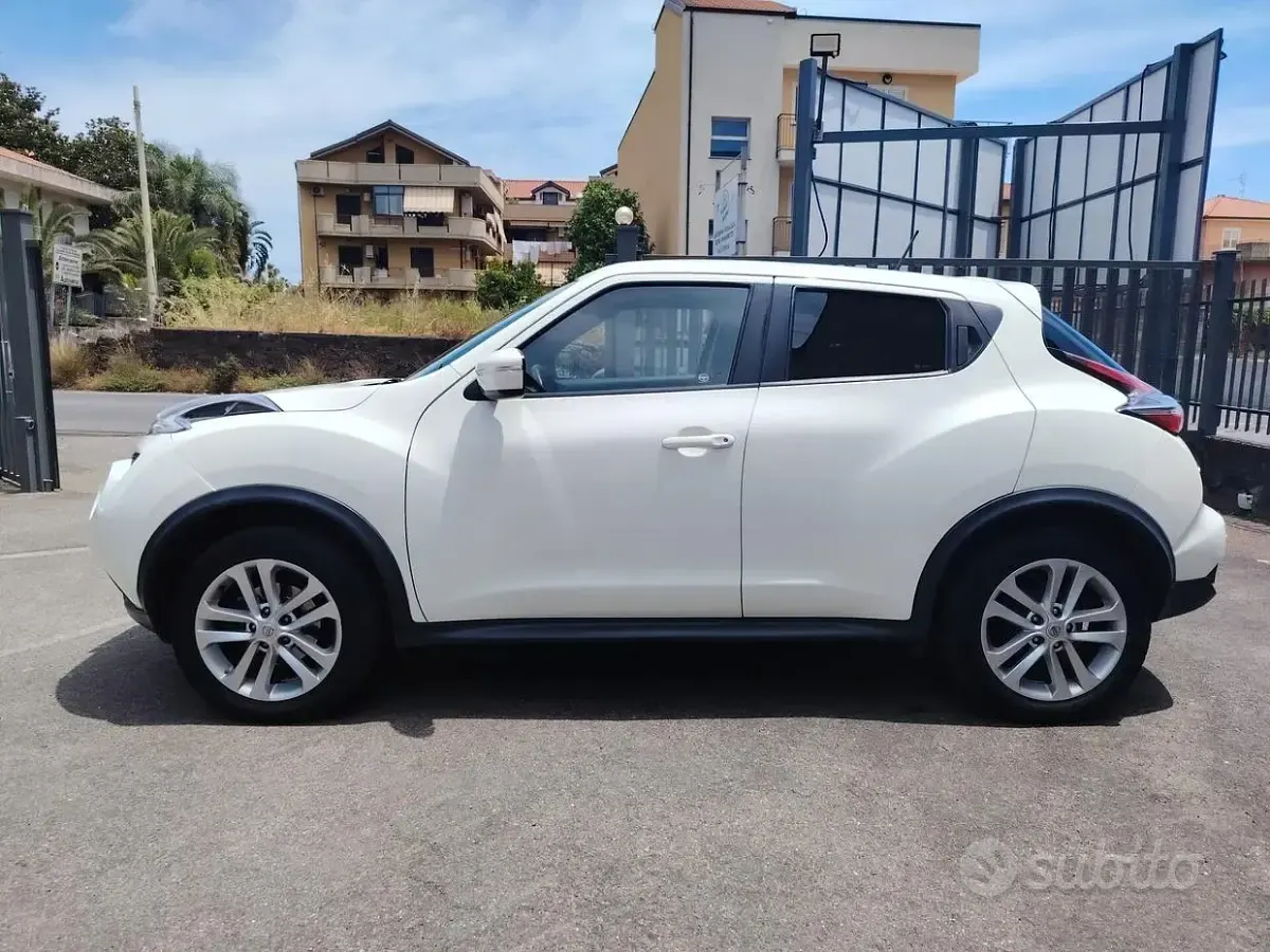 Usata Nissan Juke 110 CV (80 kW) 2017 Bianco SUV