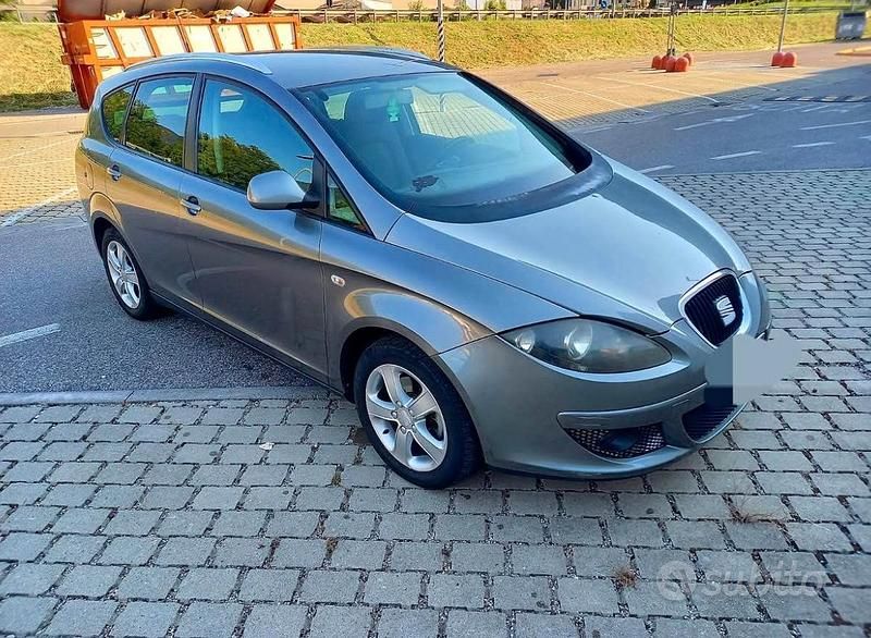 Usata Seat Altea XL 105 CV (77 kW) 2008 Grigio Monovolume